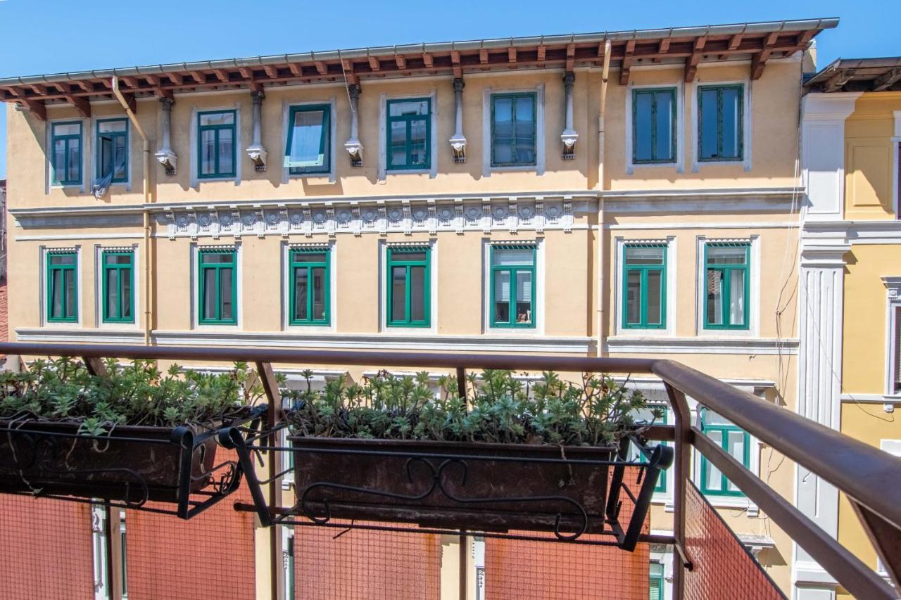 Casa Viale XX Settembre Apartman Trieszt Kültér fotó